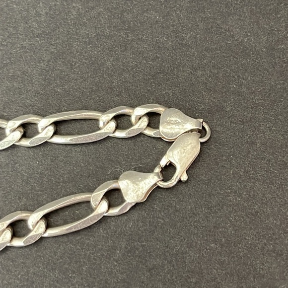 STERLING SILVER FIGARO LINK BRACELET - Picture 5 of 9